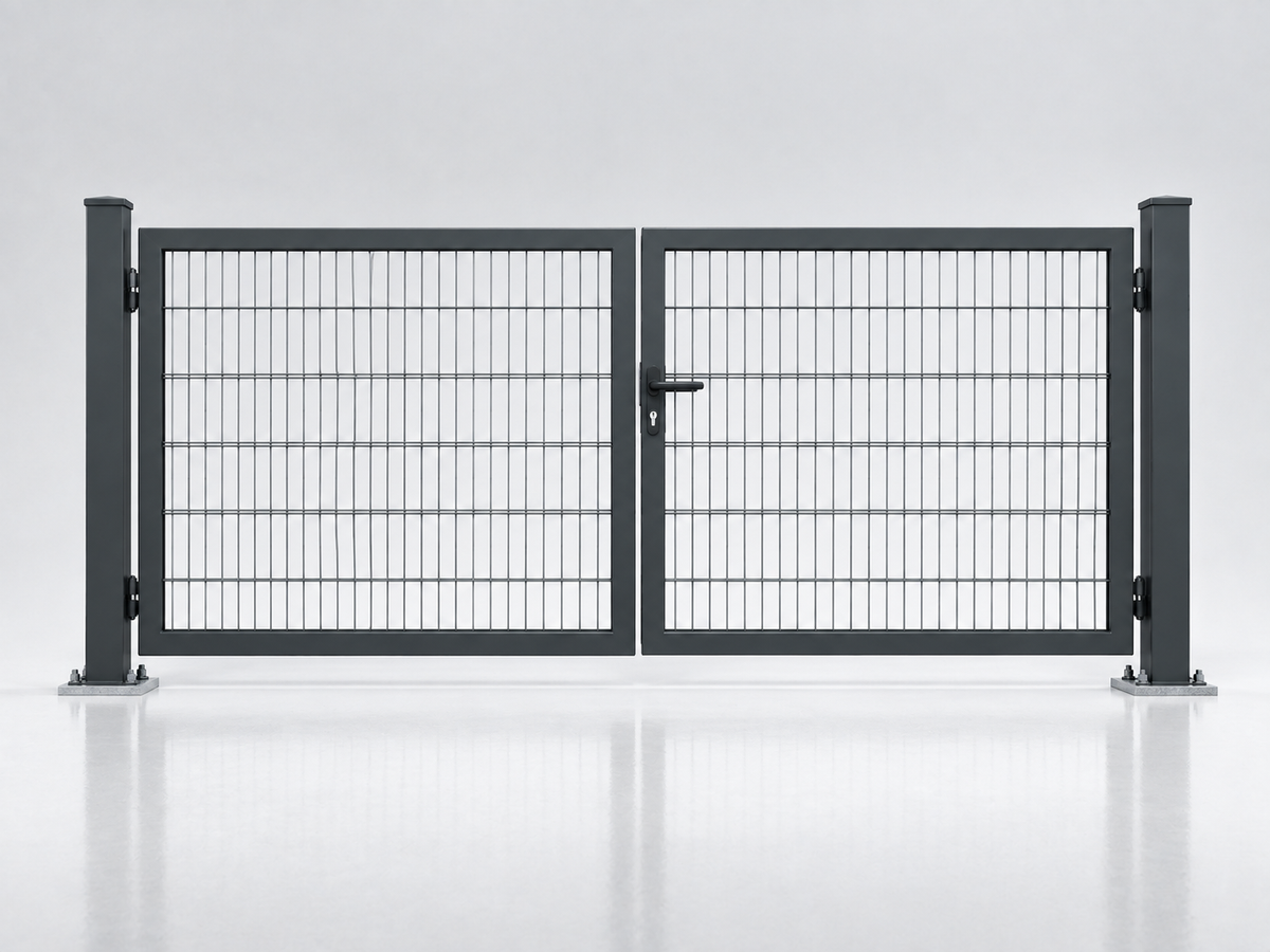Doppelflügeltor mit Doppelstabmatte 8/6/8